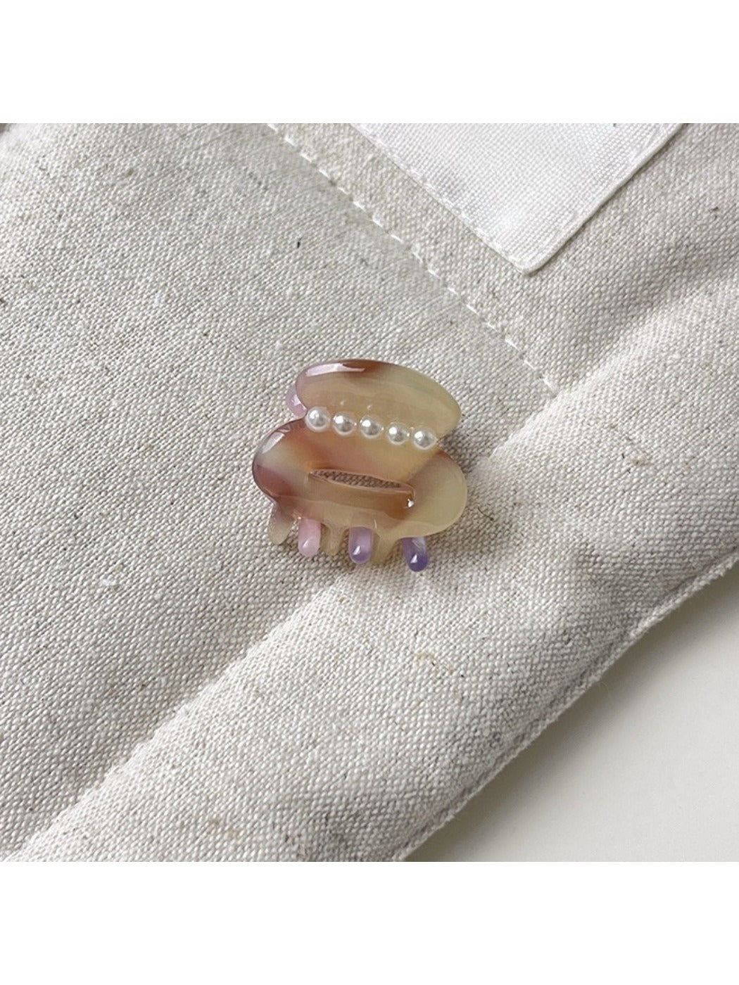 Beau - Macaron Colored Oval Openwork Claw Clip