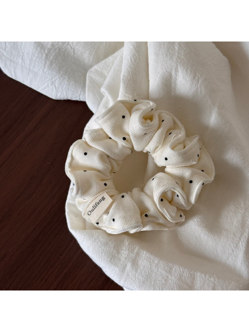 Gifty - Padded Polka Dot Style Headband