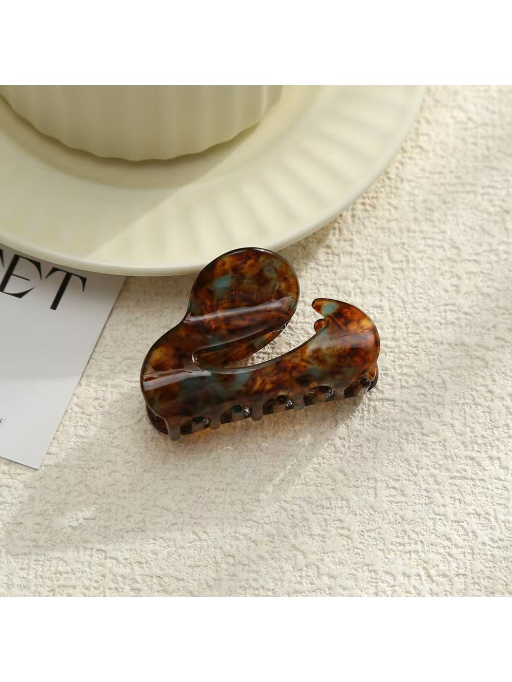 Beau - Exquisite Acetate Hair Clip