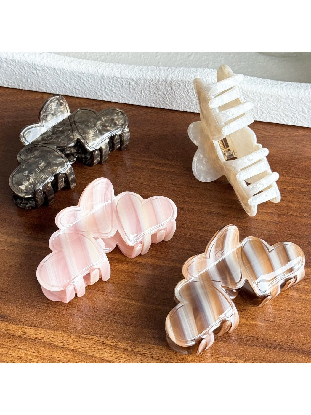 Beau - Love Heart and Stripes Hair Clip