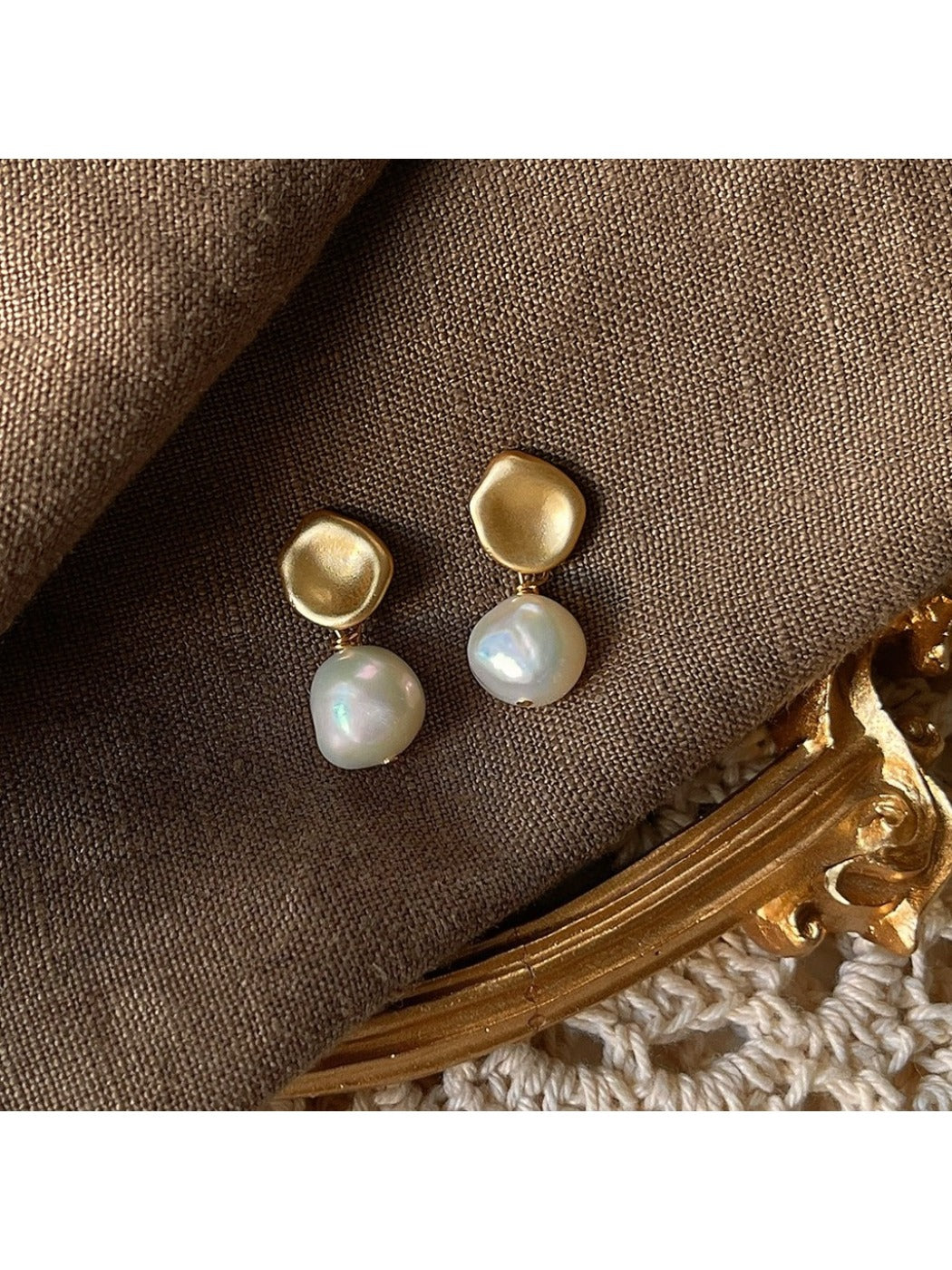 Earedge - Baroque Irregular-Style Earrings