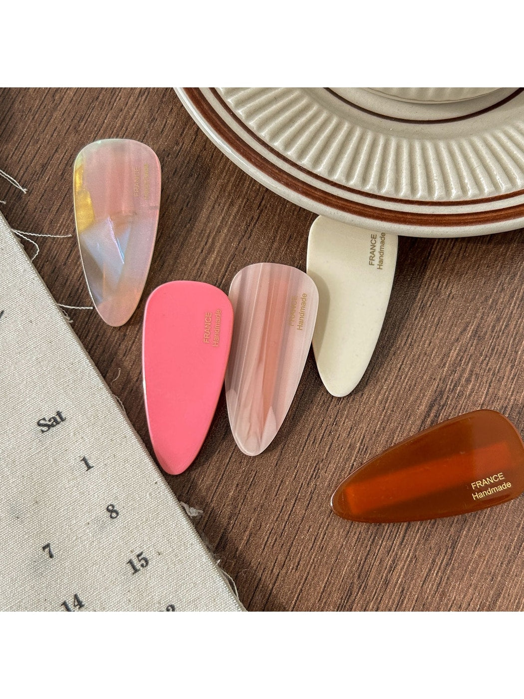 Beau - Minimalist Acetate Alloy Side Barrette