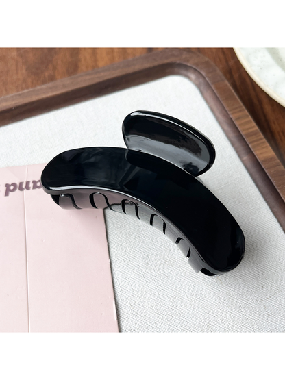 Beau - Minimal Small Geometric Ring Plastic Claw Clip