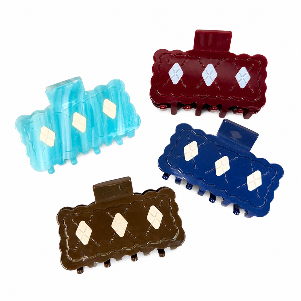 Beau - Wavy Checkered Square Hair Claw