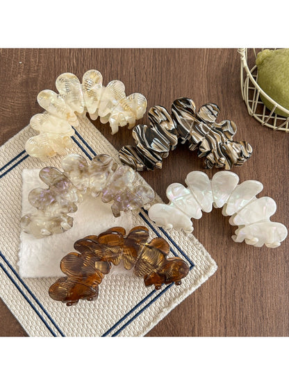 Beau - Elegant Petal Shaped Hair Claw Clip