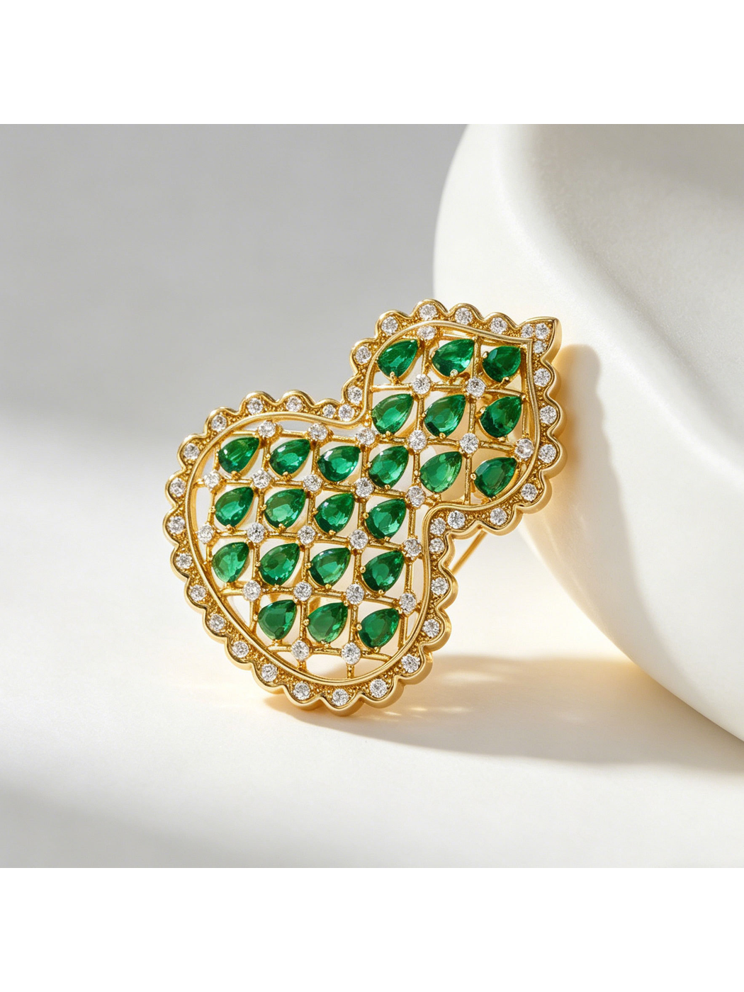 Brovia - Openwork Gourd Shape Alloy Brooch