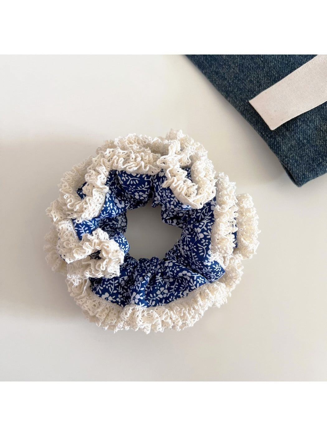 Gifty - Floral Scrunchies Double Lace Hair Ties