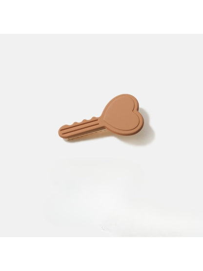 Beau - Creative Fun Key Minimalist Hair Clip
