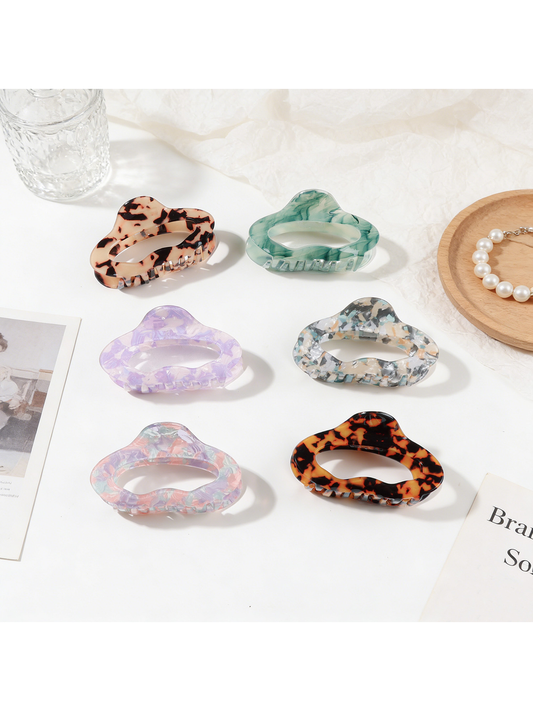 Beau - Curved Cloud Shape PVC Hair Claw Clip