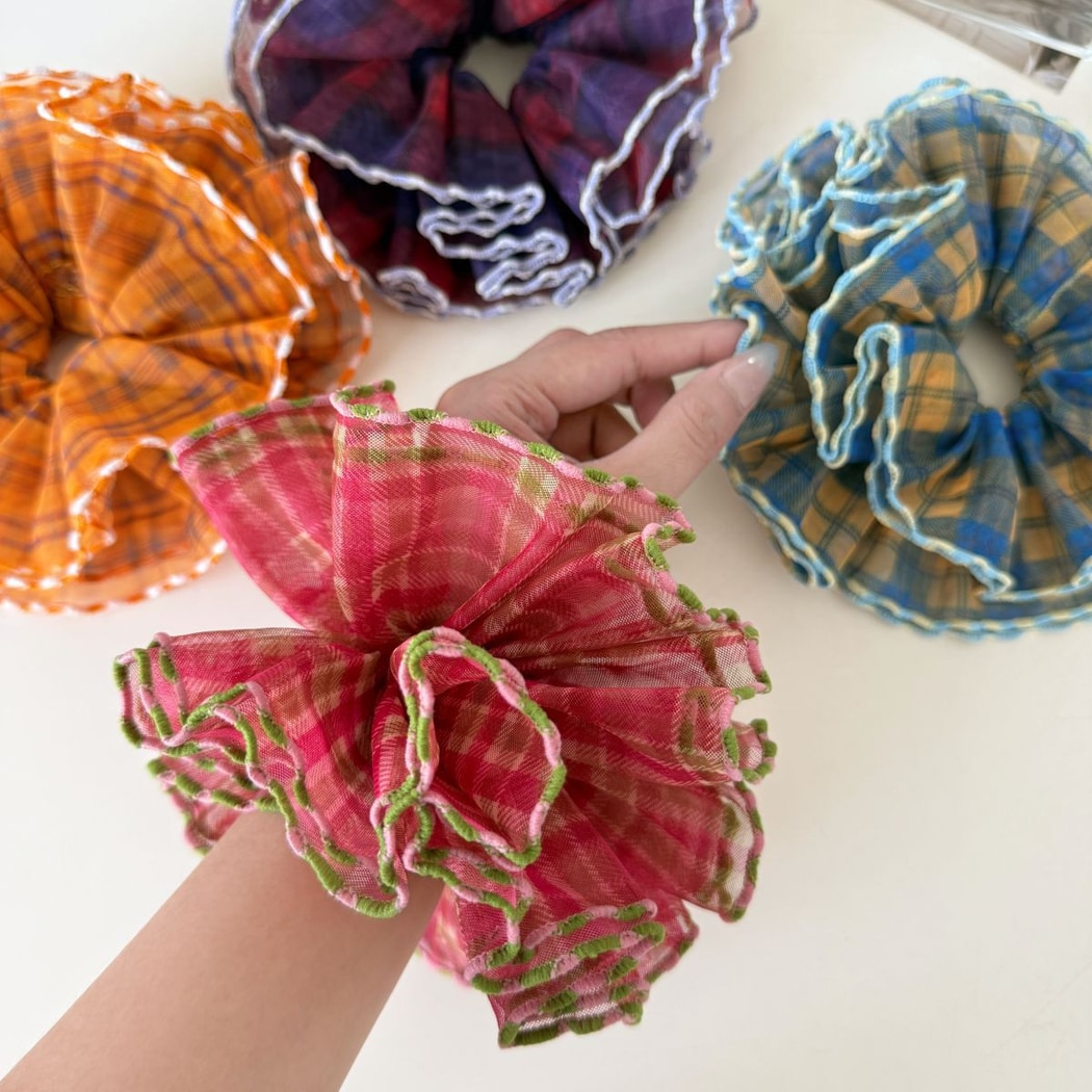 Gifty - Pleated Check Polyester Fabric Scrunchie