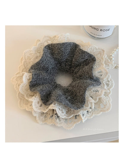 Gifty - Lace Knitted Hair Scrunchie