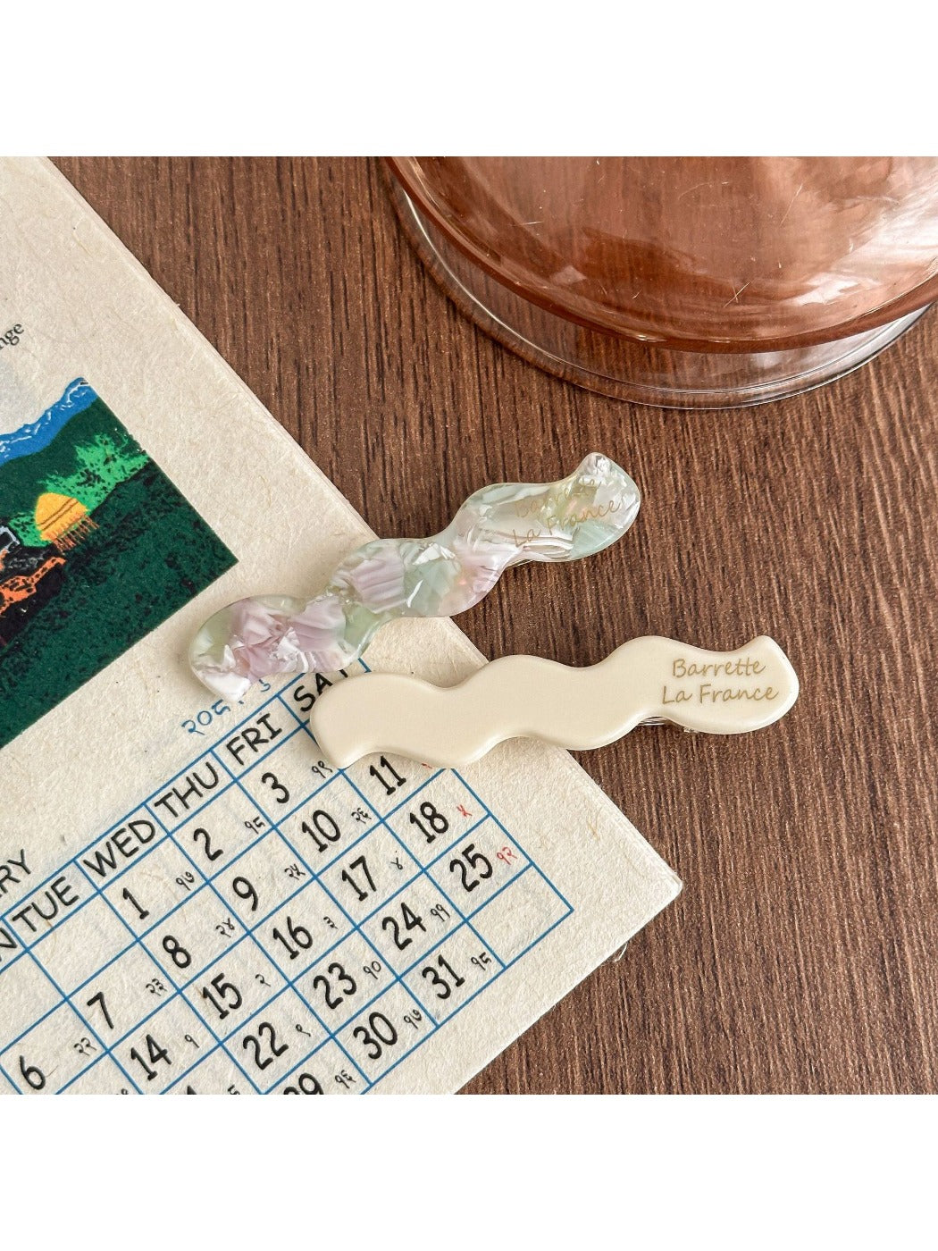 Beau - Vintage Wave-Shaped Hair Clip