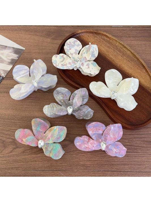 Beau acetate moth orchid claw clip shown from front on white background