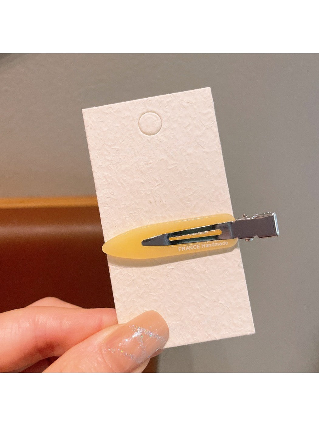 Beau - Minimalist Acetate Water-Drop Hair Clip