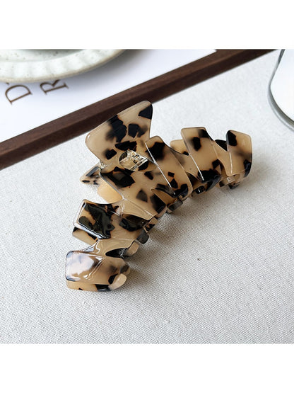 Beau - Modern Minimalist Ring Detail Hair Claw Clip