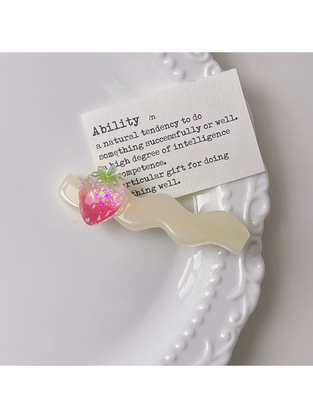 Beau - Cute Strawberry Hair Clip