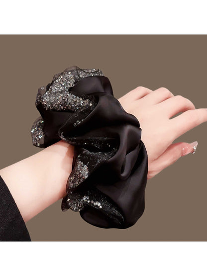 Gifty - Glittering Rhinestone Hair Scrunchie