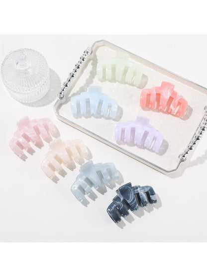 Beau - Marbled Finish Plastic Shark Style Claw Clip