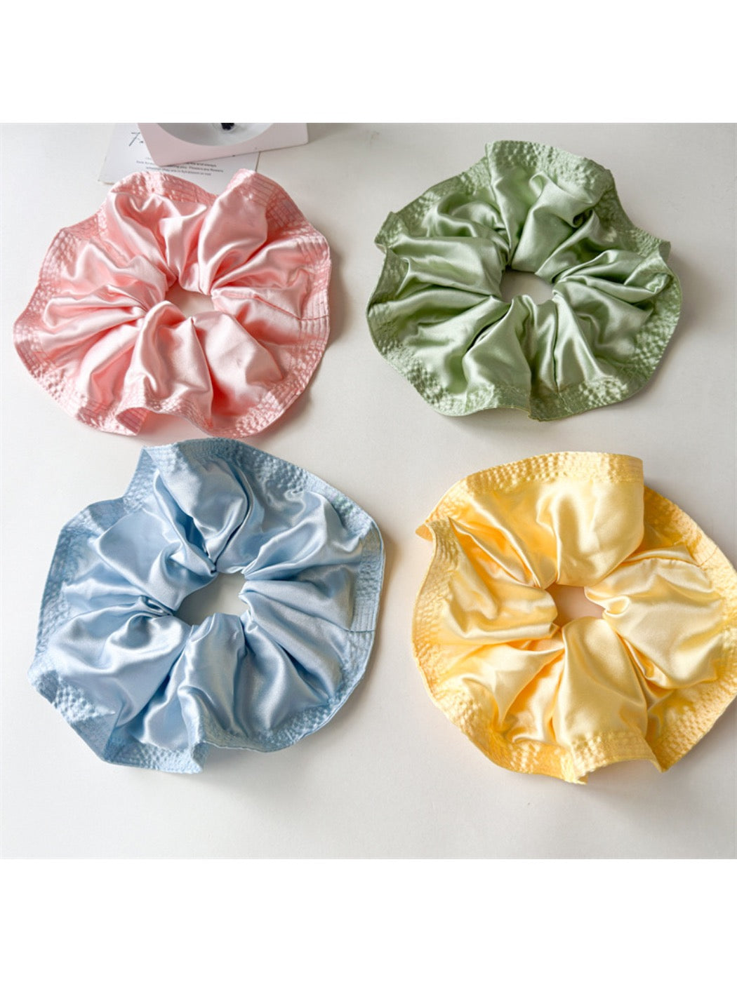 Gifty - Voluminous Satin Ruffled Scrunchies