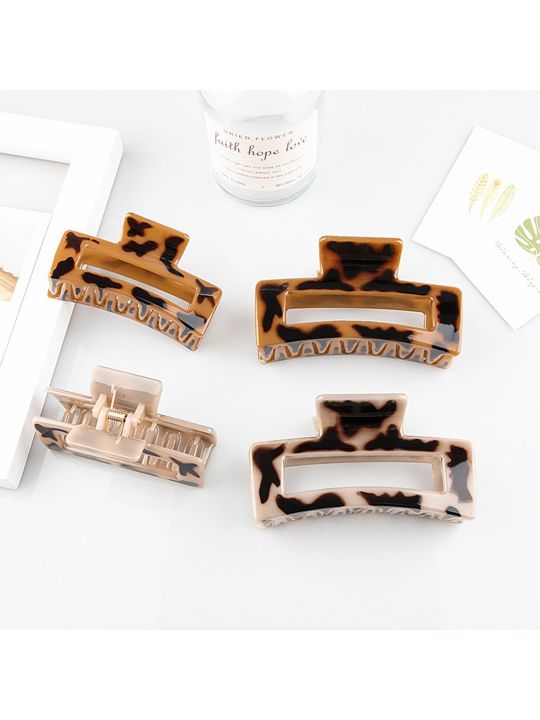 Beau - Leopard Print Openwork Square Claw Clip