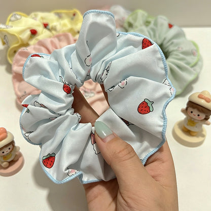 Gifty - Strawberry Print Fabric Ruffle Edge Scrunchie