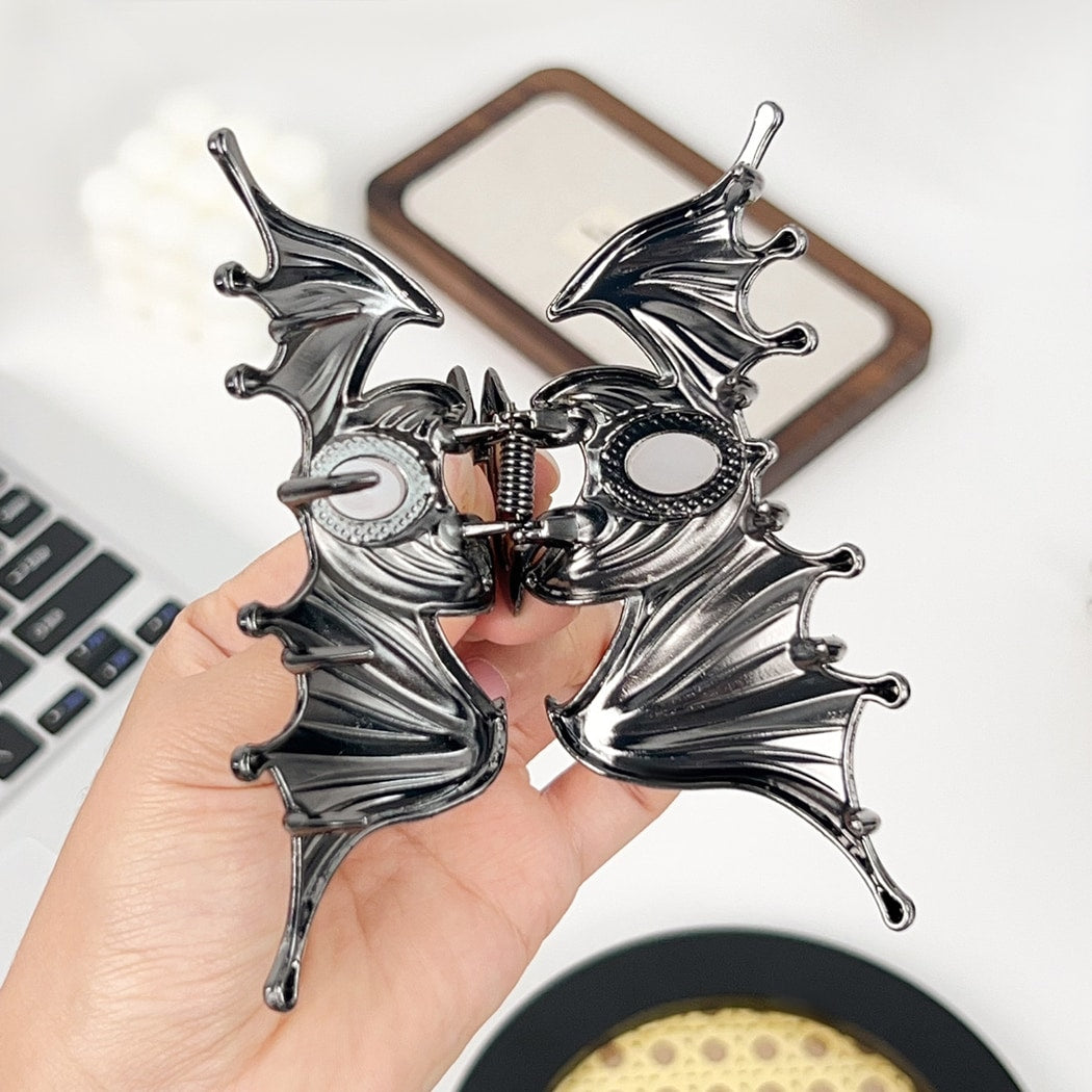 Beau - Elegant Wing Design Fashion Claw Clip