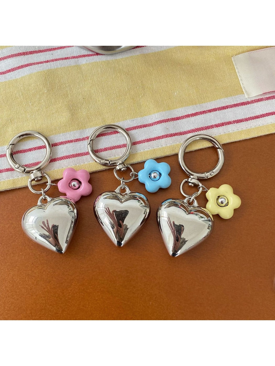 Keypus - Alloy Heart and Flower Bag Hanging Keychain
