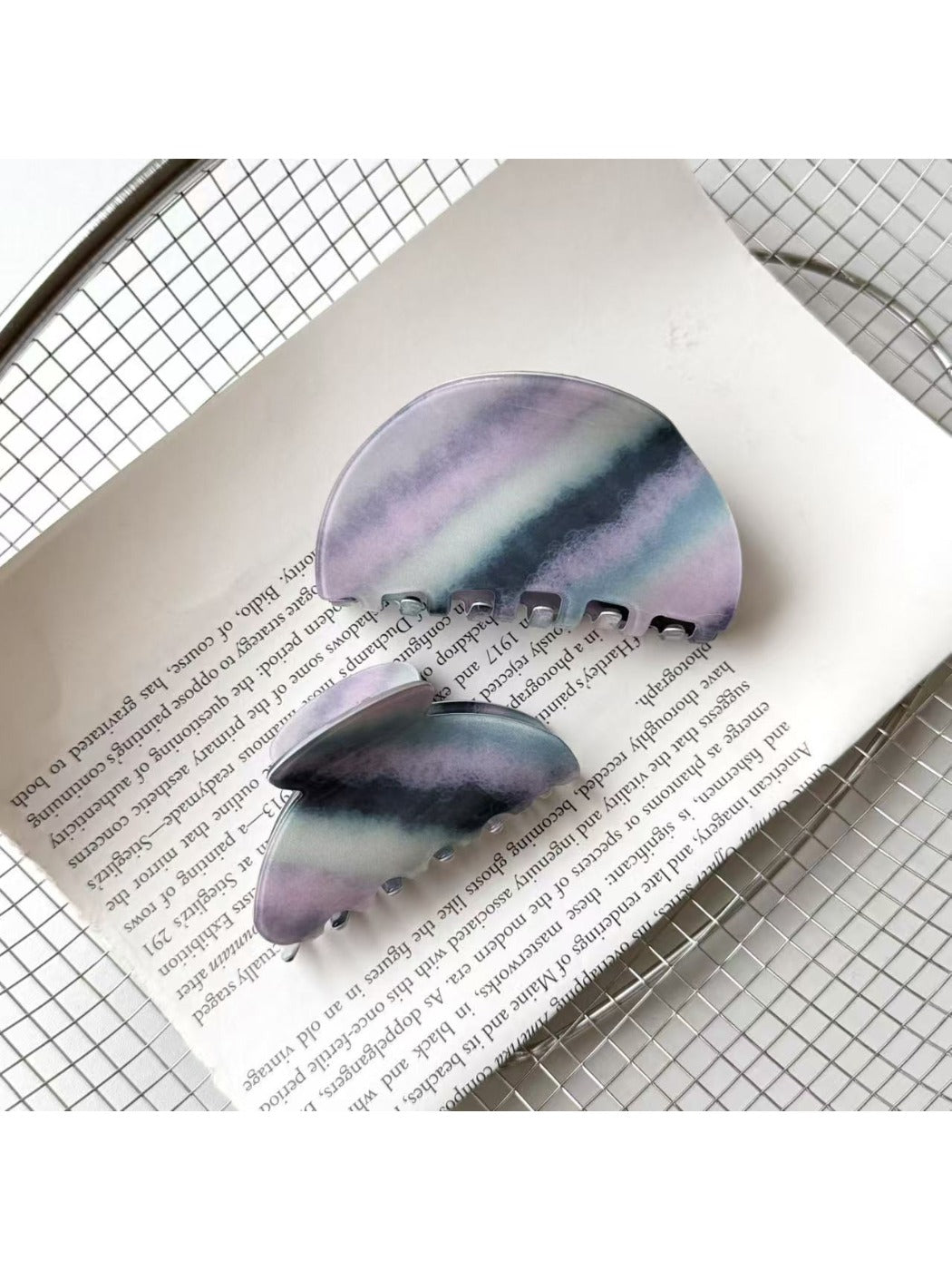Side view of Beau purple toned hair claw clip highlighting glossy finish