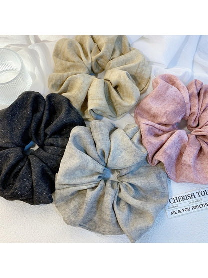 Gifty - Elegant Vintage Fabric Hair Scrunchie