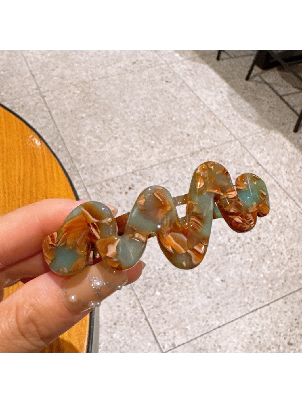 Beau - Geometric Wave Acetate Fiber French Barrette