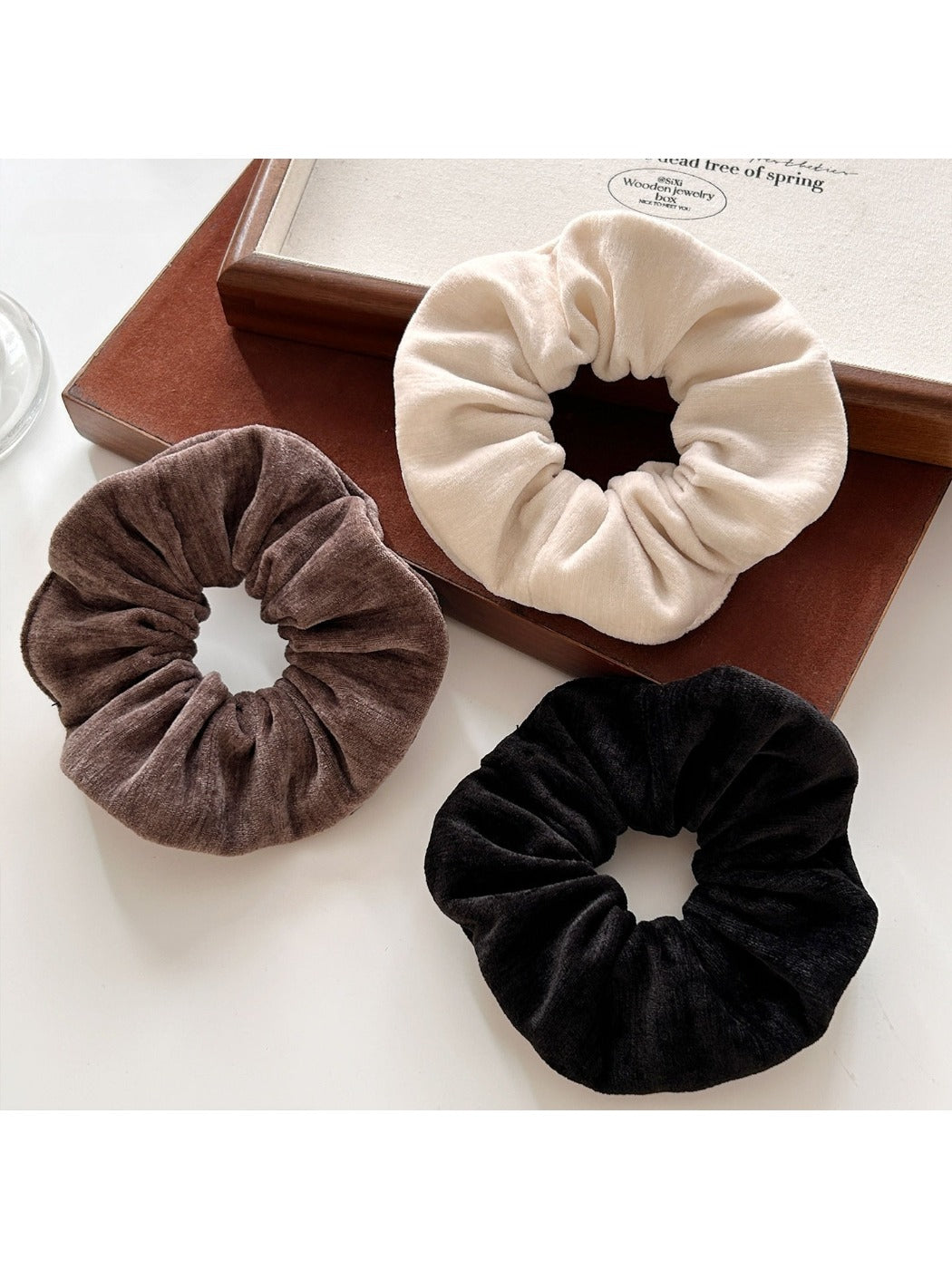 Gifty - Lazy Style Hair Tie