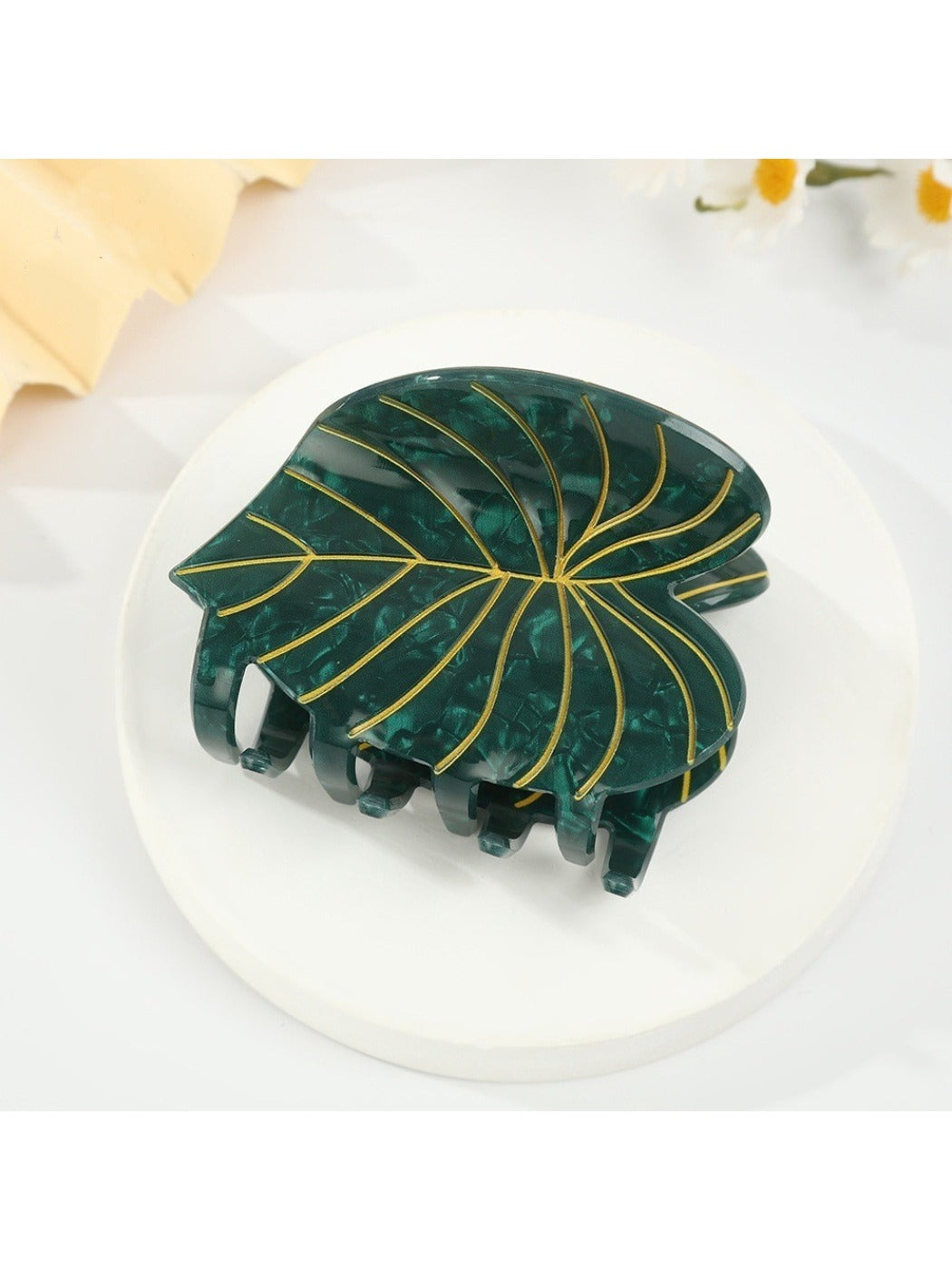 Beau - Monstera Leaf Acetate Hair Claw Clip