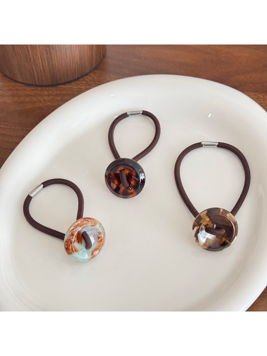 Gifty - Cute Button Hair Ties