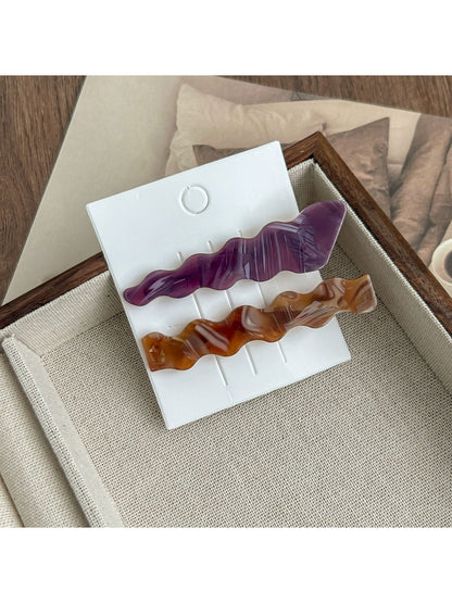 Beau - A Pair of Duckbill Hair Clips