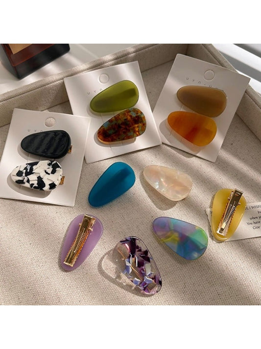 Beau - Cute Oval Shaped Hair Clip
