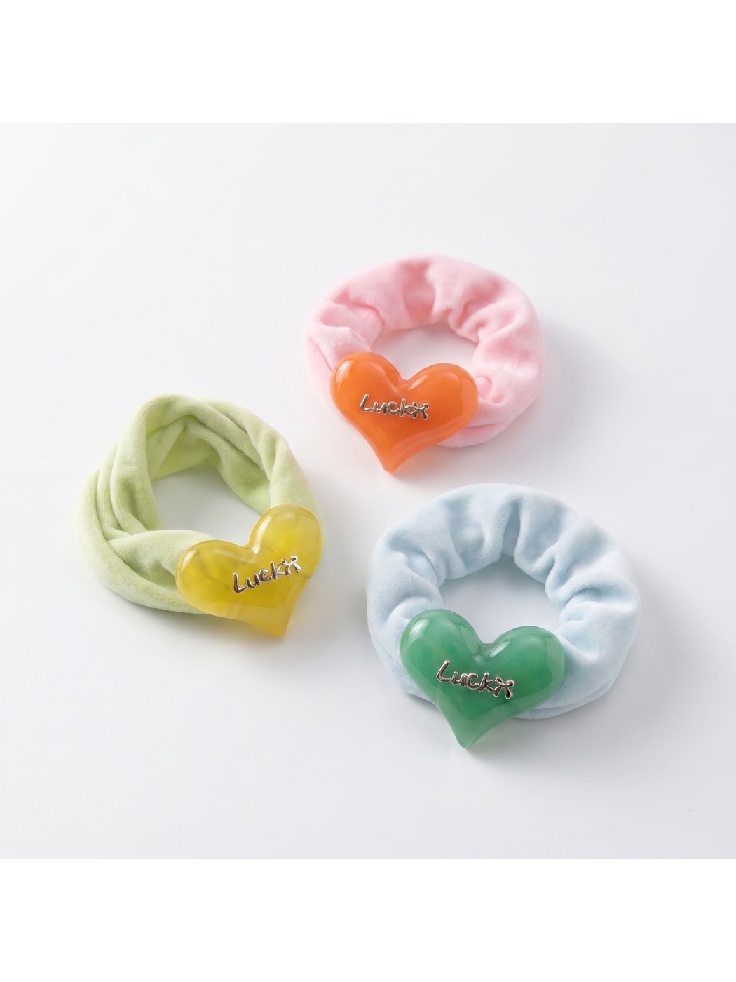 Gifty - Heart Detail Elastic Decorative Hair Tie