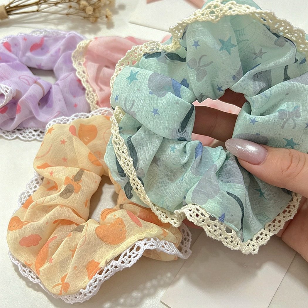 Gifty - Lace Trim Print Polyester Scrunchie
