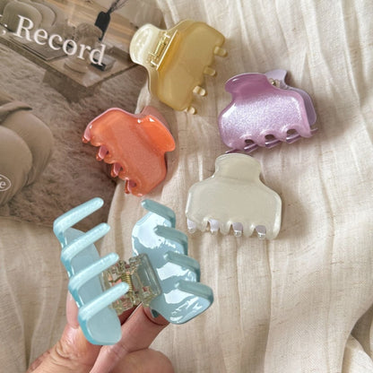 Beau - Glitter Finish Geometric Acrylic Claw Clip