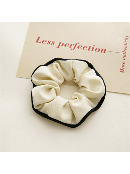 Gifty - Satin Edge Scrunchie Hair Ring