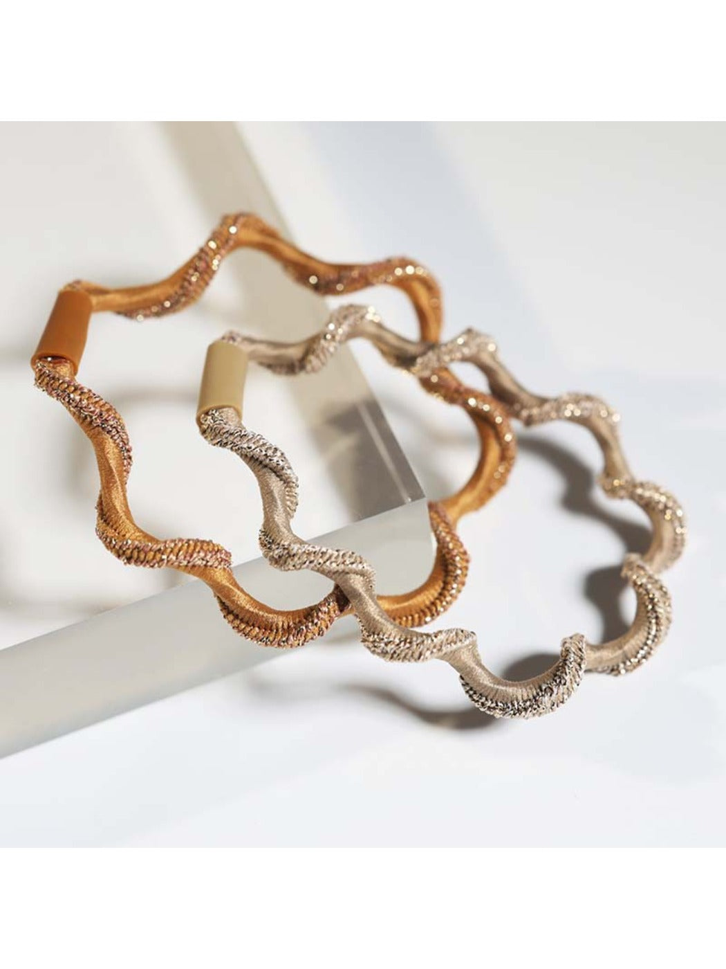 Gifty - Ripple Texture Hair Tie
