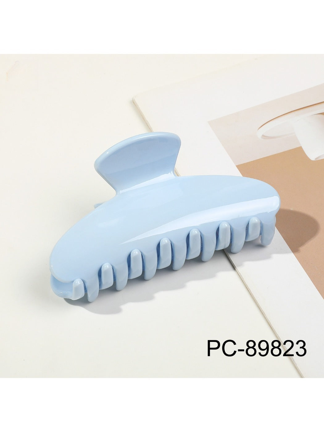 Beau - Elegant Minimalist Square-Shaped Hair Clip