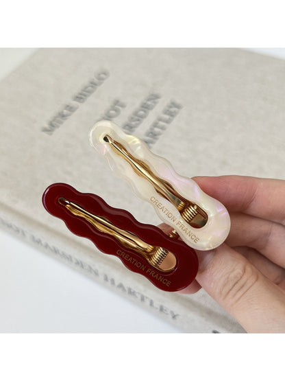 Beau - Elegant Wavy Oval Hair Clip