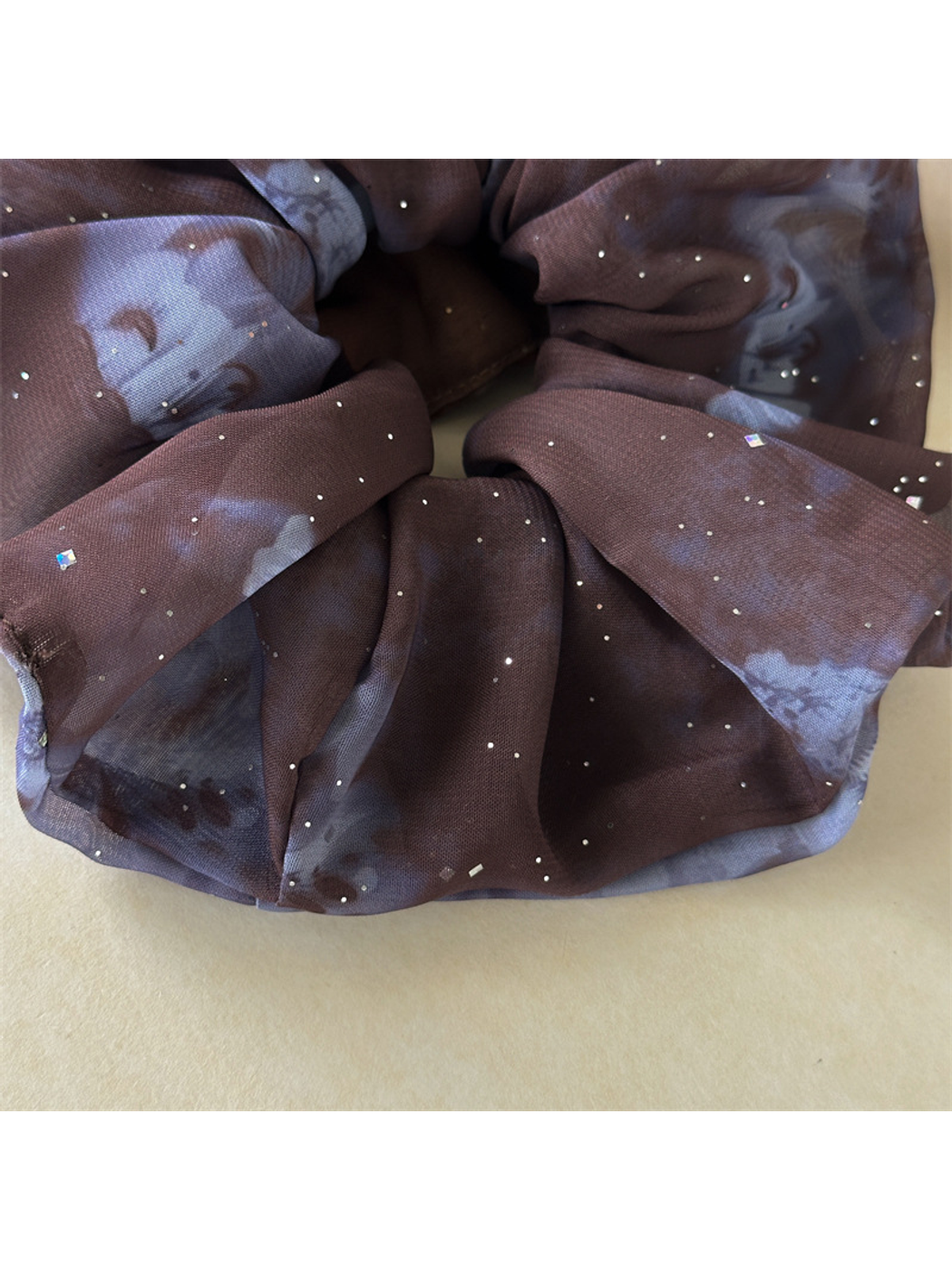 Gifty - Voluminous Sheer Speckled Hair Scrunchie