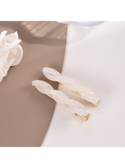 Beau - Creative Braided Shaped Acetate Hair Clip