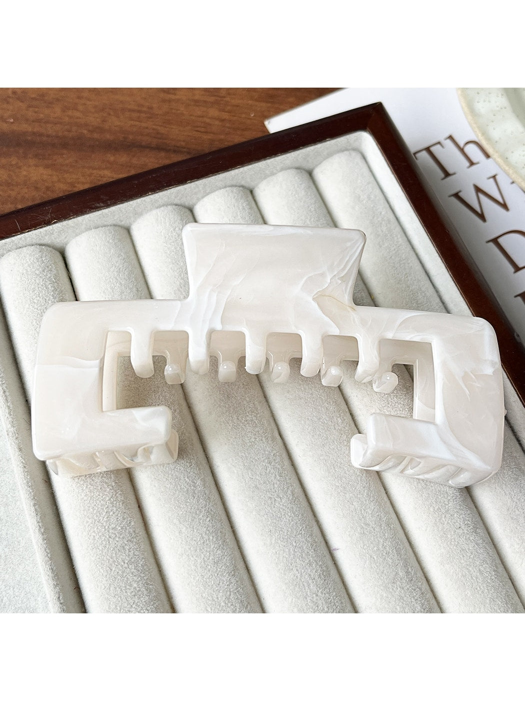 Beau - Open Square Marbled Finish Hair Claw Clip