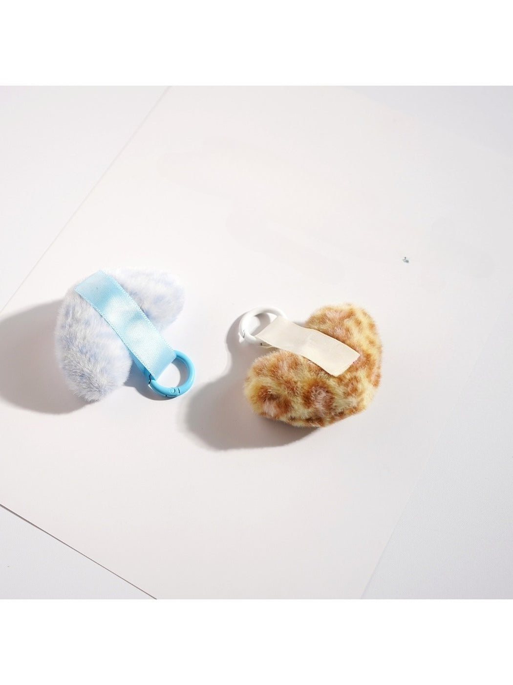 Keypus - Light Colored Leopard Print Keychain