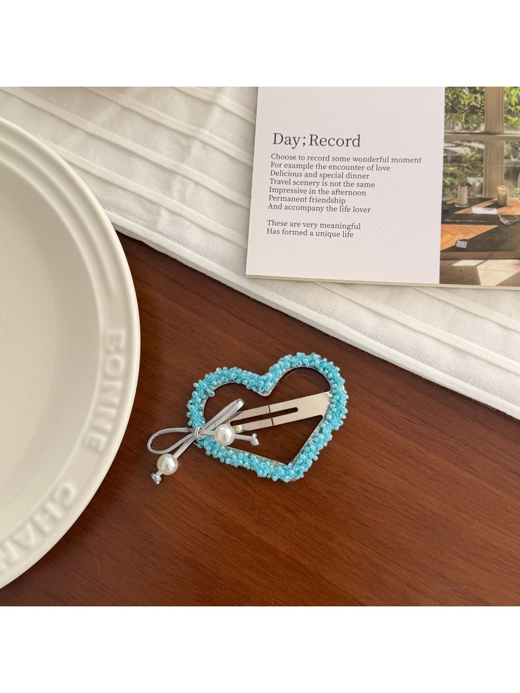 Beau - Heart Bow Beaded Front Hair Clip