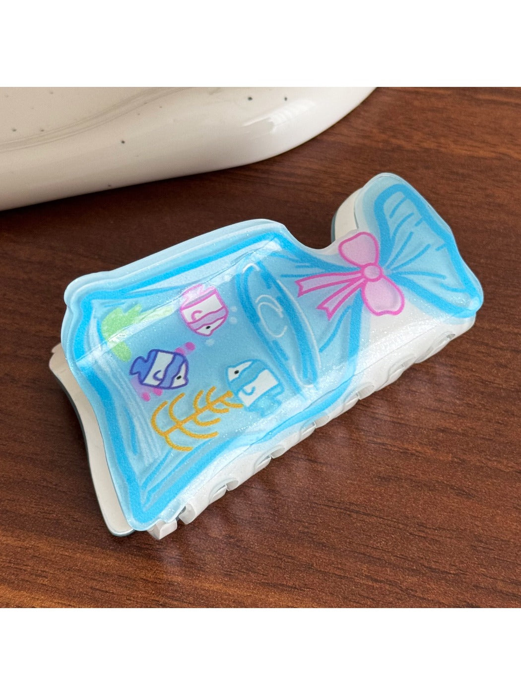 Beau - Cute Ocean Animal Hair Claw
