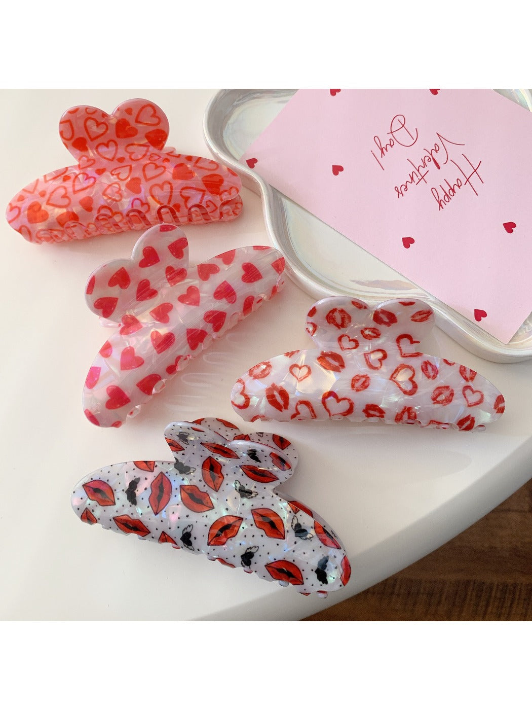 Beau - Sweet Valentine's Day Heart-Shaped Hair Clip