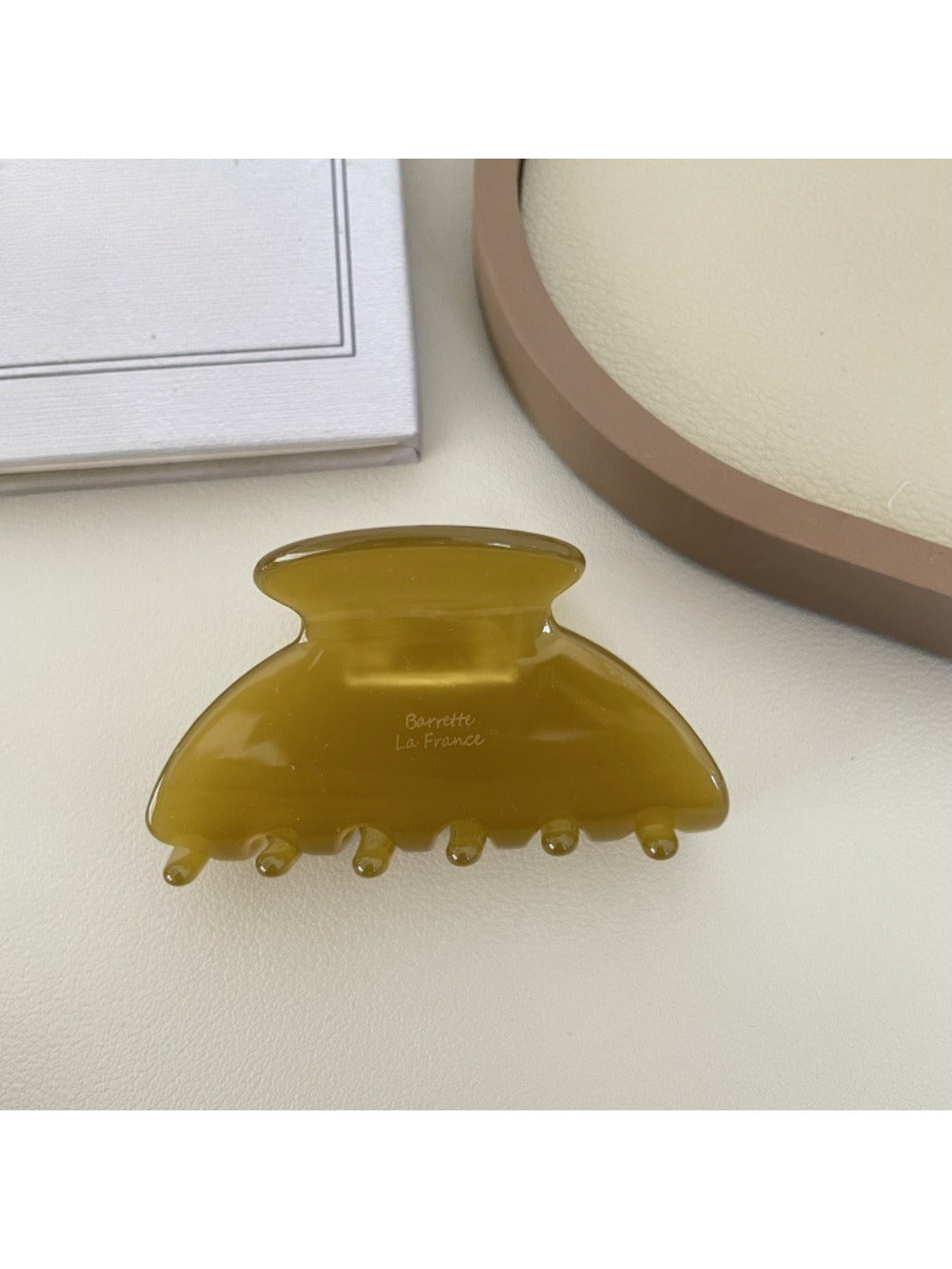 Beau - Beautiful Semi Circular Acetate Hair Clip